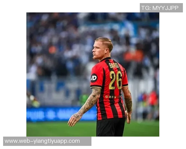 多特蒙德关注17岁左后卫普拉特斯交易价格成关键难题