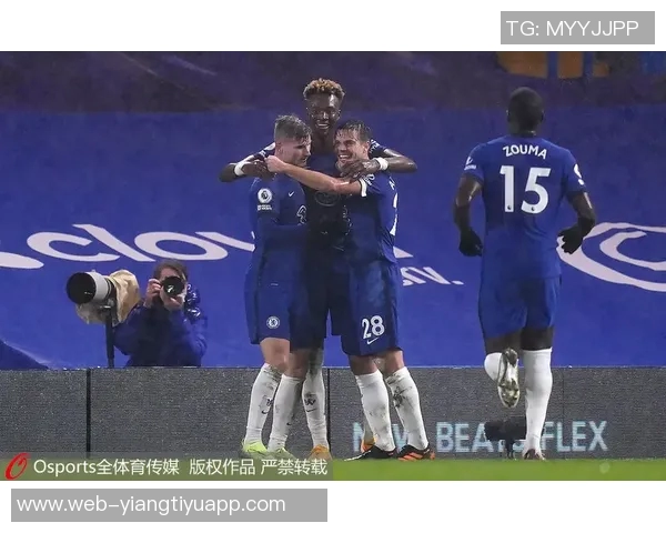 蒂亚戈席尔瓦长子在斯坦福桥担任球童弟弟同样为切尔西效力