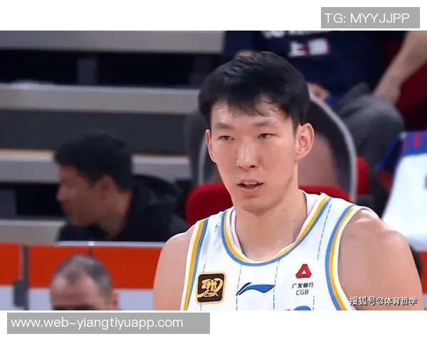 周琦下半场表现不佳被撤下首发末节彻底弃用引发热议