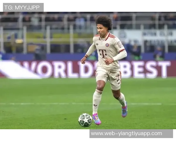 拜仁与格纳布里洽谈降薪续约至2028年球员表示双方正在积极沟通